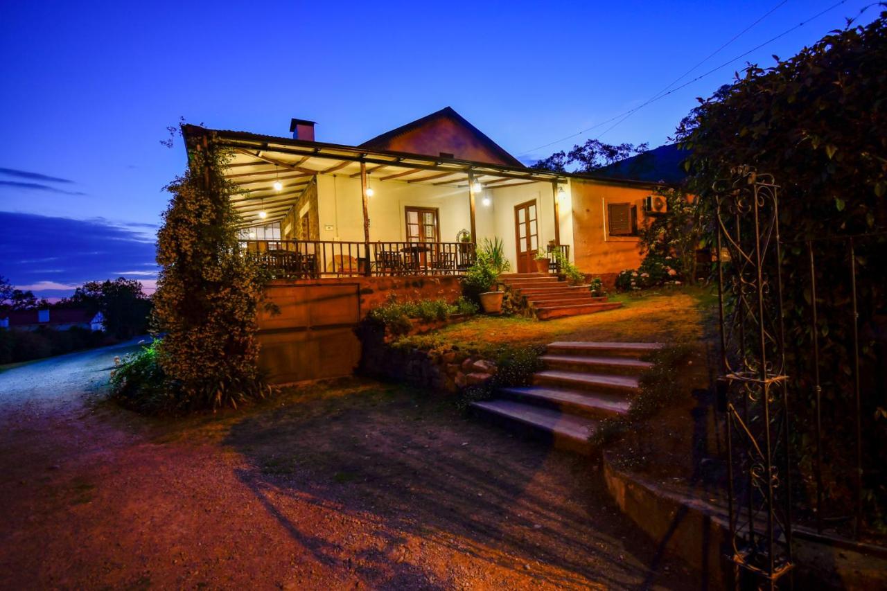 Hostal El Cerrito San Lorenzo سان لورينزو المظهر الخارجي الصورة