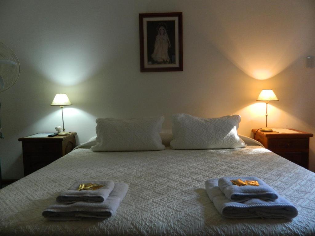 Hostal El Cerrito San Lorenzo سان لورينزو المظهر الخارجي الصورة
