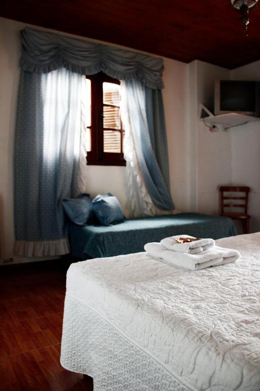 Hostal El Cerrito San Lorenzo سان لورينزو المظهر الخارجي الصورة