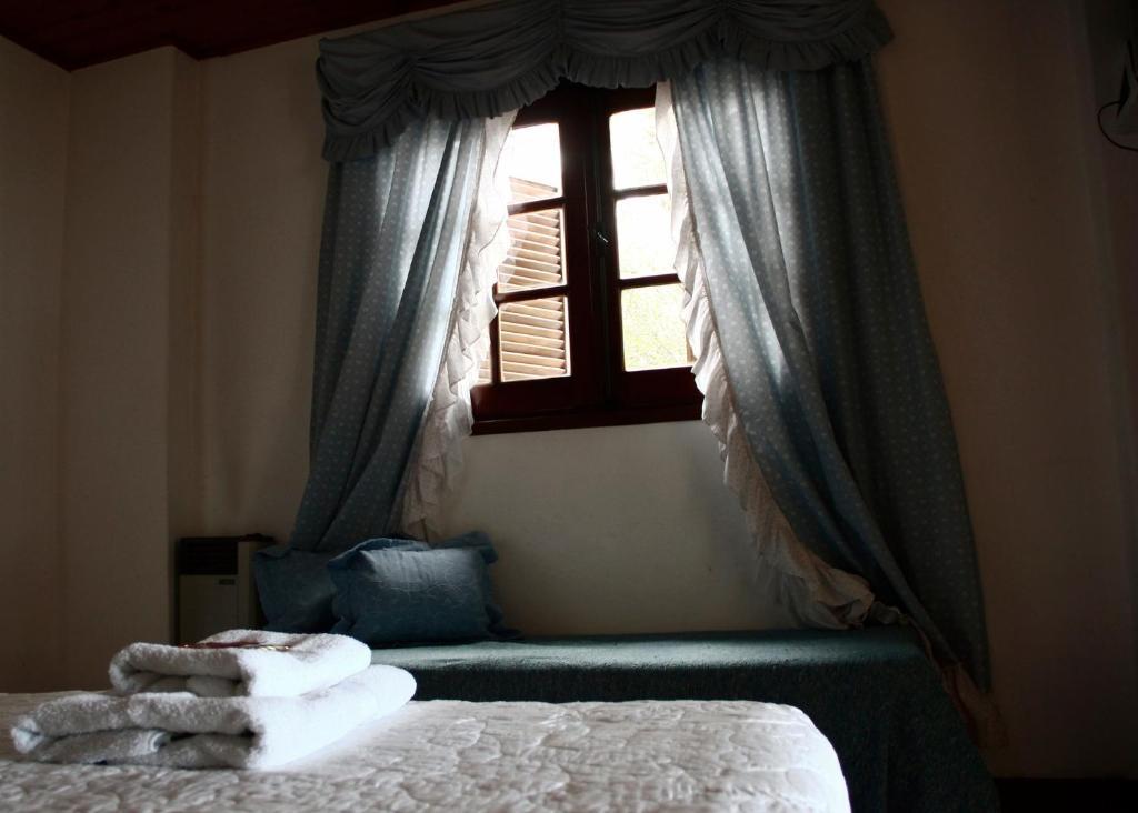 Hostal El Cerrito San Lorenzo سان لورينزو المظهر الخارجي الصورة